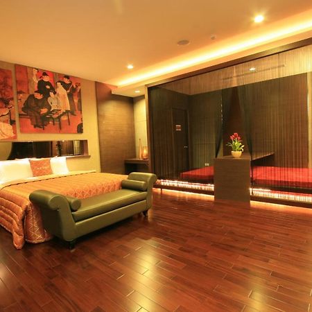 Lisa Motel เกาสง ภายนอก รูปภาพ