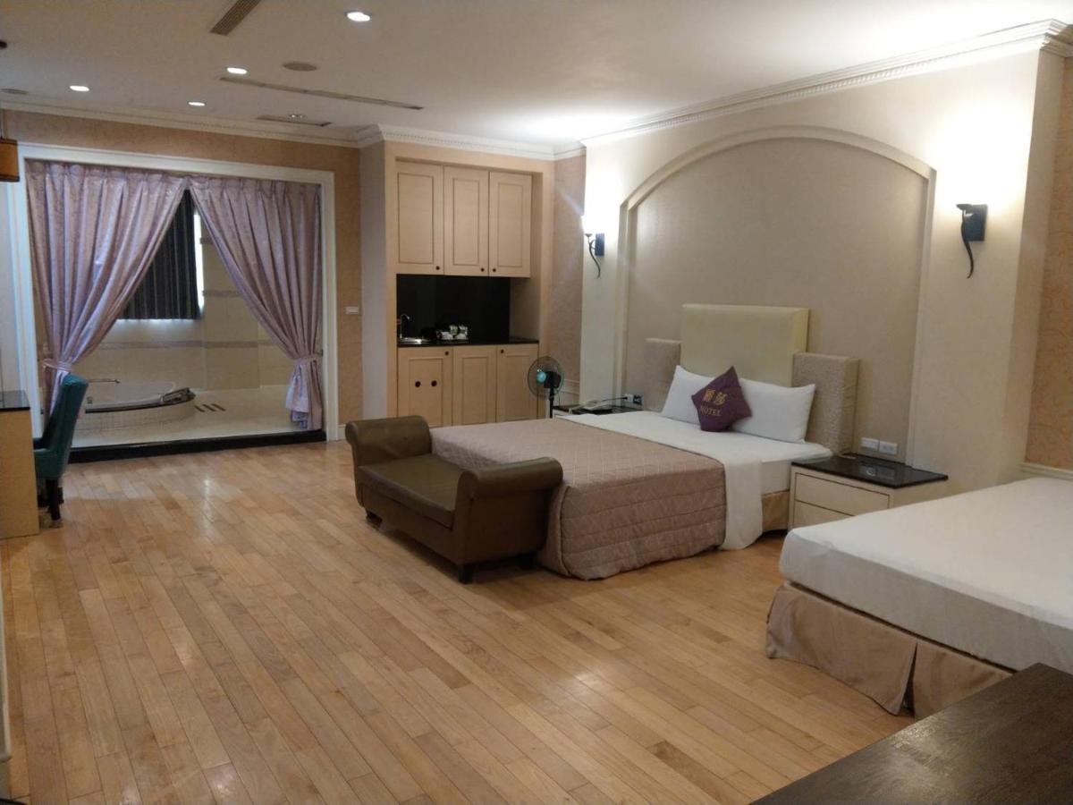 Lisa Motel เกาสง ภายนอก รูปภาพ
